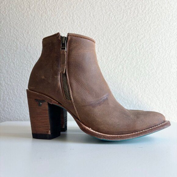 Lane CHARLIE Brown Short Cowboy Boots Womens 9 Western Wear Leather Ankle Bootie - Picture 3 of 9